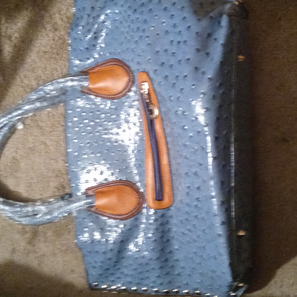 Brand new purse